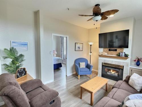Oceano House | Pacific Plaza #408 - Shipwrecked - 1BdrmUp-K-QSofa