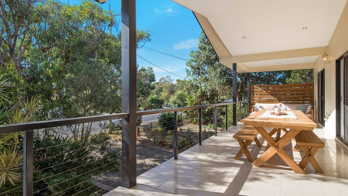 Dunbogan House | Pacific Sounds - Your coastal retreat in Dunbogan