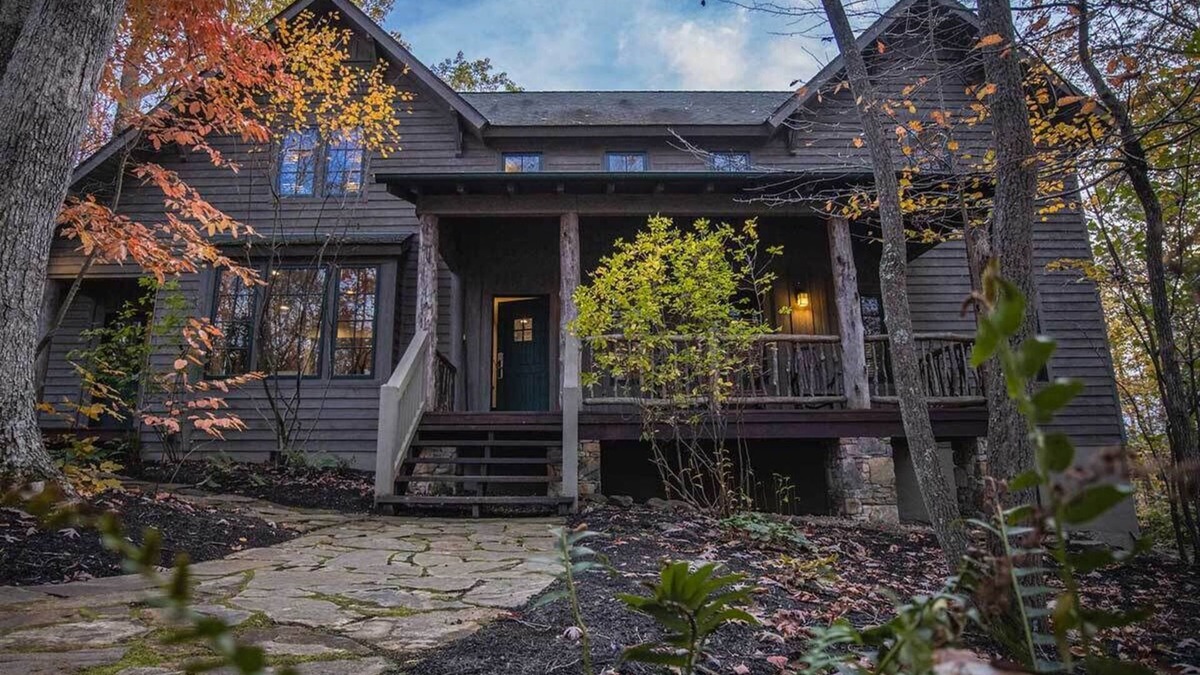 Victor House | Paddle House on the Rim of the New River Gorge