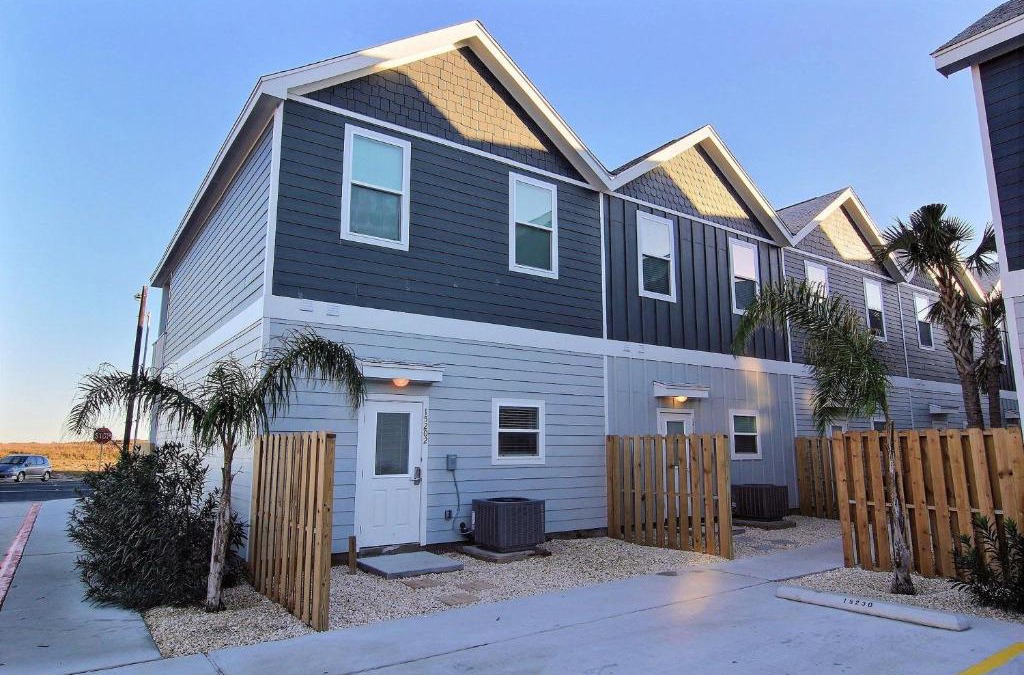 Corpus Christi Villa | Padre Beach View 201K