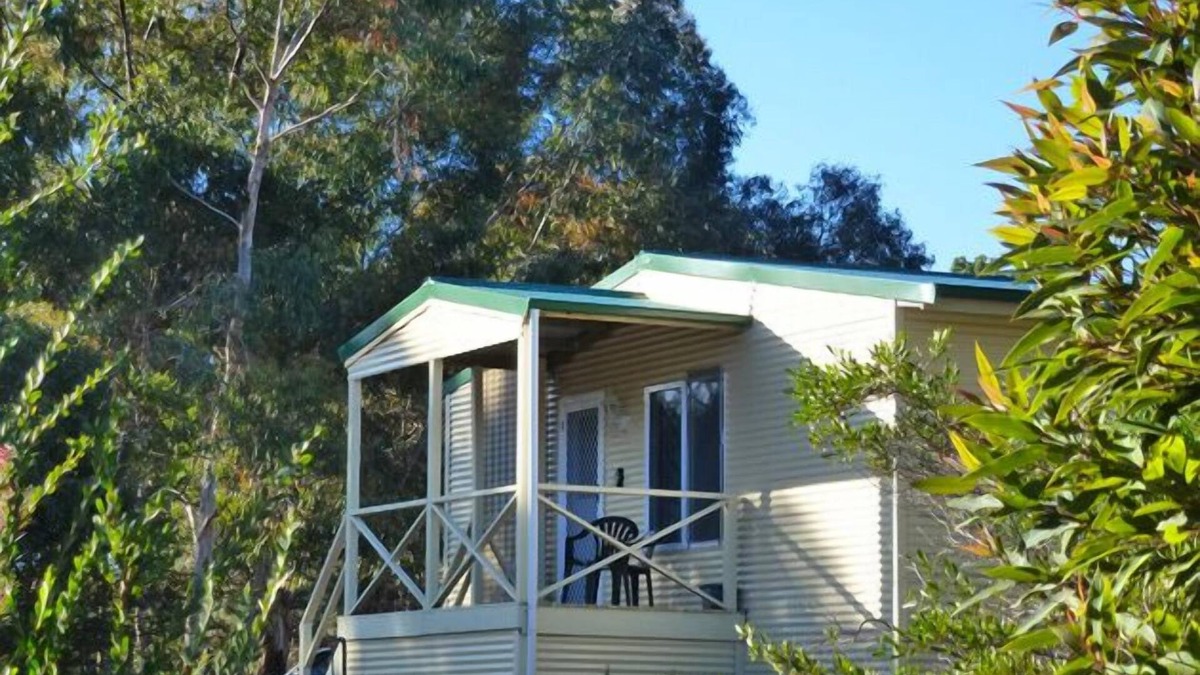 Parsons Cabin | Padthaway Caravan Park
