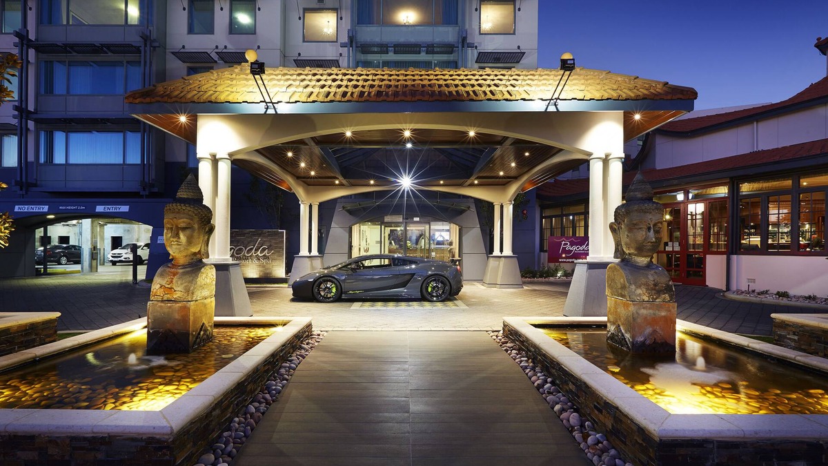 Como Hotel | Pagoda Resort & Spa