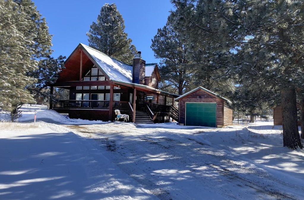 Angel Fire House | Painted Pony Cabin