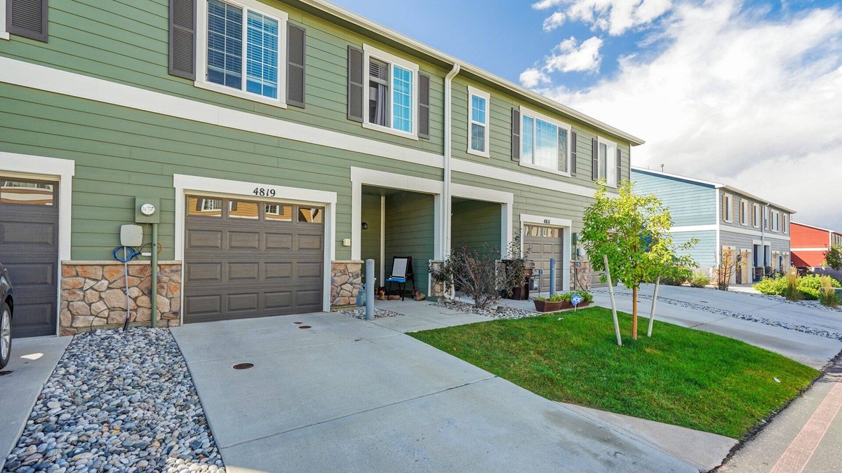 Southeast Colorado Springs House | Painted Sky Too|8 min Airport|15 min hospital