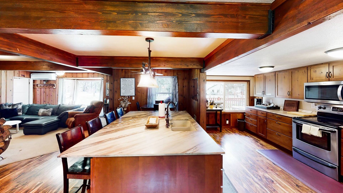 Blue River Cabin | Pair of dog-friendly cabins with outdoor areas, fireplace, foosball, & 2 W/Ds