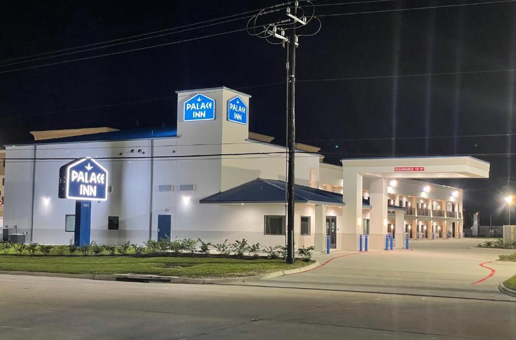 Baytown Hotel | Palace Inn Blue - Garth Rd