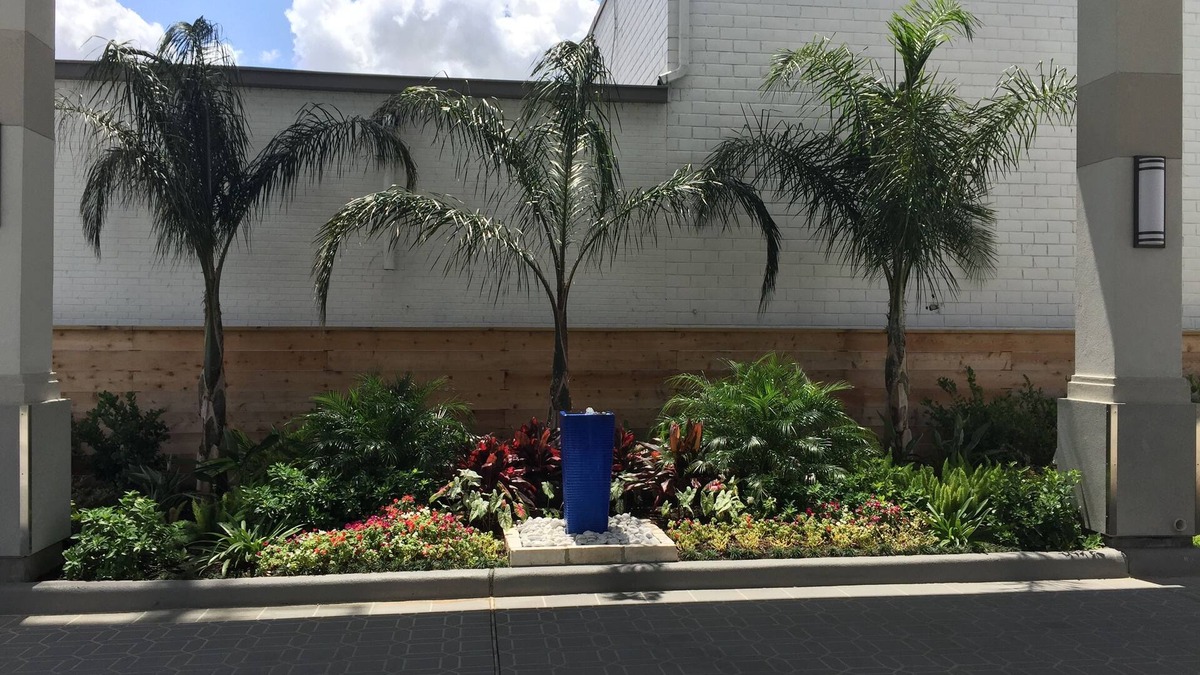 Greater East End Hotel | Palace Inn Gulfgate