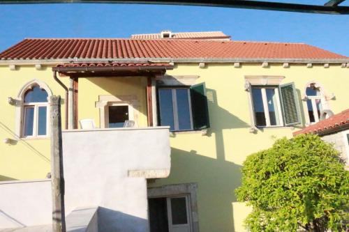 Cavtat Old Town Apartment | Palace Pernarius
