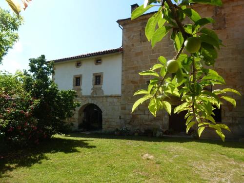 Barcena de Cicero Hotel | Palacio de Arredondo
