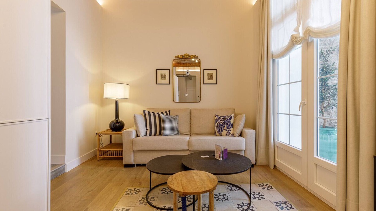 La Goleta Apartment | Palacio Vegafuente 0.4