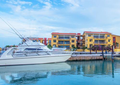 Jan Thiel Resort | Palapa Beach Resort Curacao