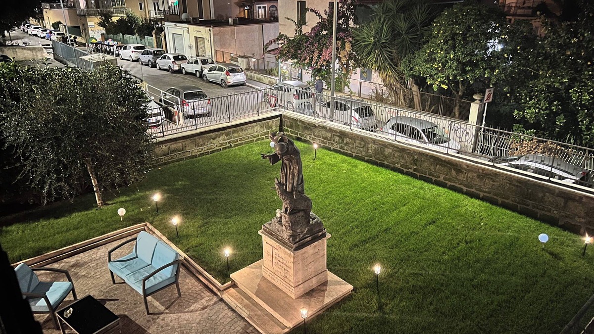 Quartiere XXVII Primavalle Hotel | Palazzo Sant'Antonio Roma