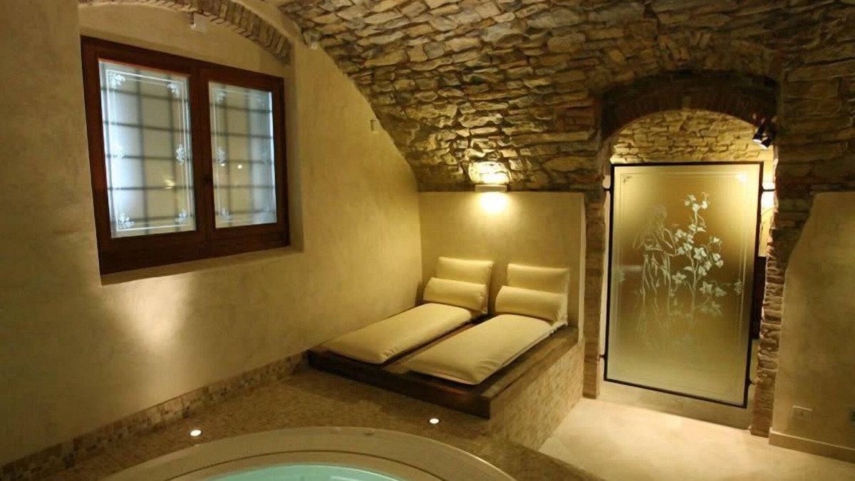Castellina in Chianti Hotel | Palazzo Squarcialupi