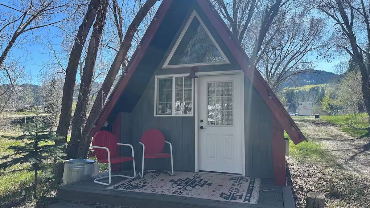 Irwin Cabin | Palisades Cabin #9