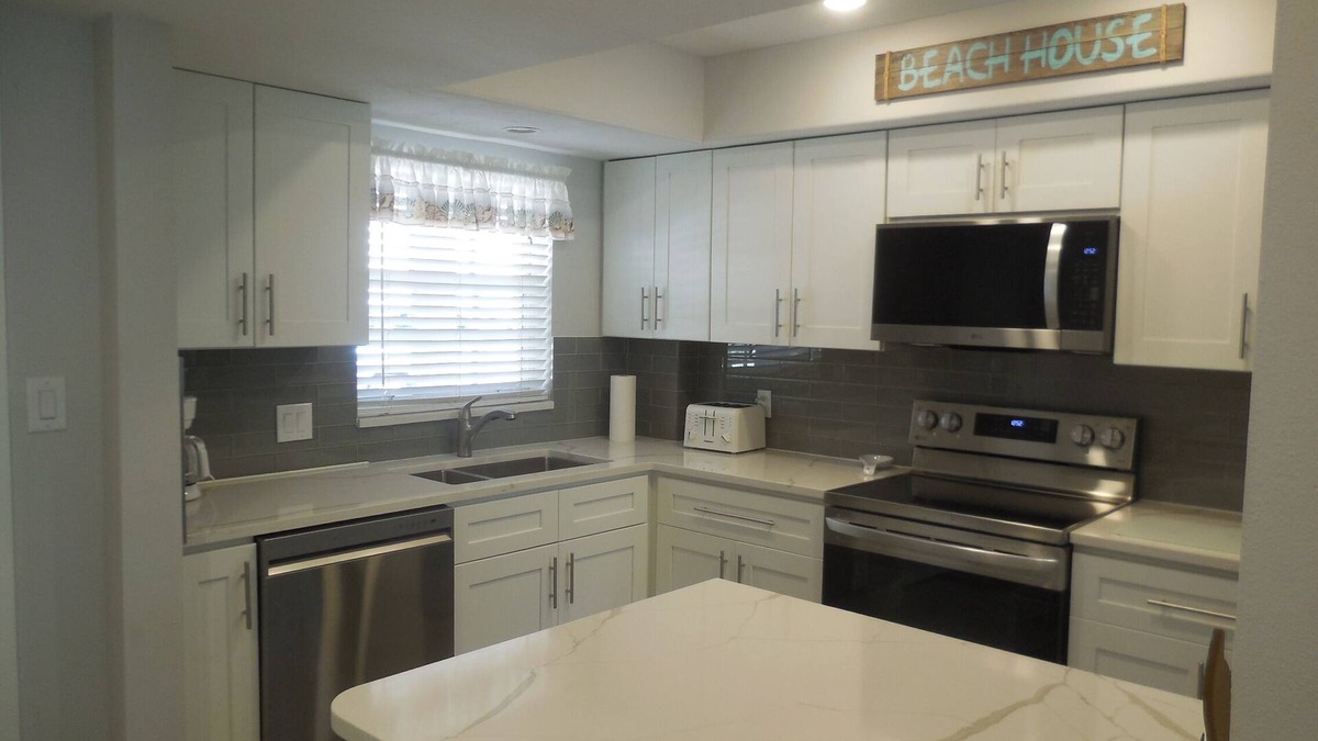 Siesta Key Condo | Palm Bay Club #168 Private beach perfect for a Staycation/recently updated