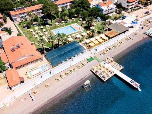 Kucukkuyu Hotel | Palm Beach Hotel