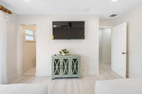 North Palm Beach House | Palm Beach Paradise #833