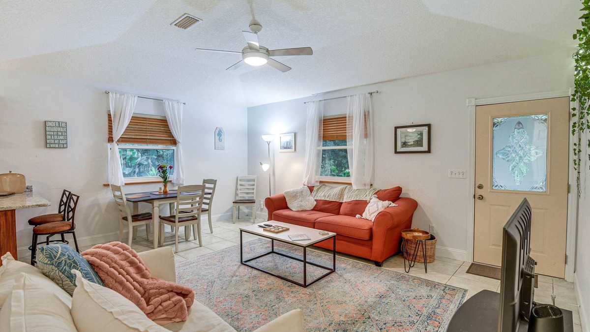 Palm Coast House | Palm Coast Vacation Rental < 1 Mi to the Beach!