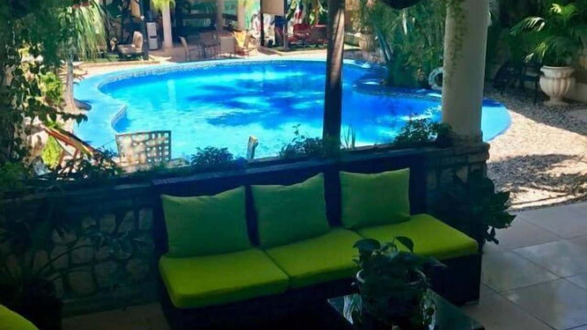 Delmas Hotel | Palm Inn Hotel