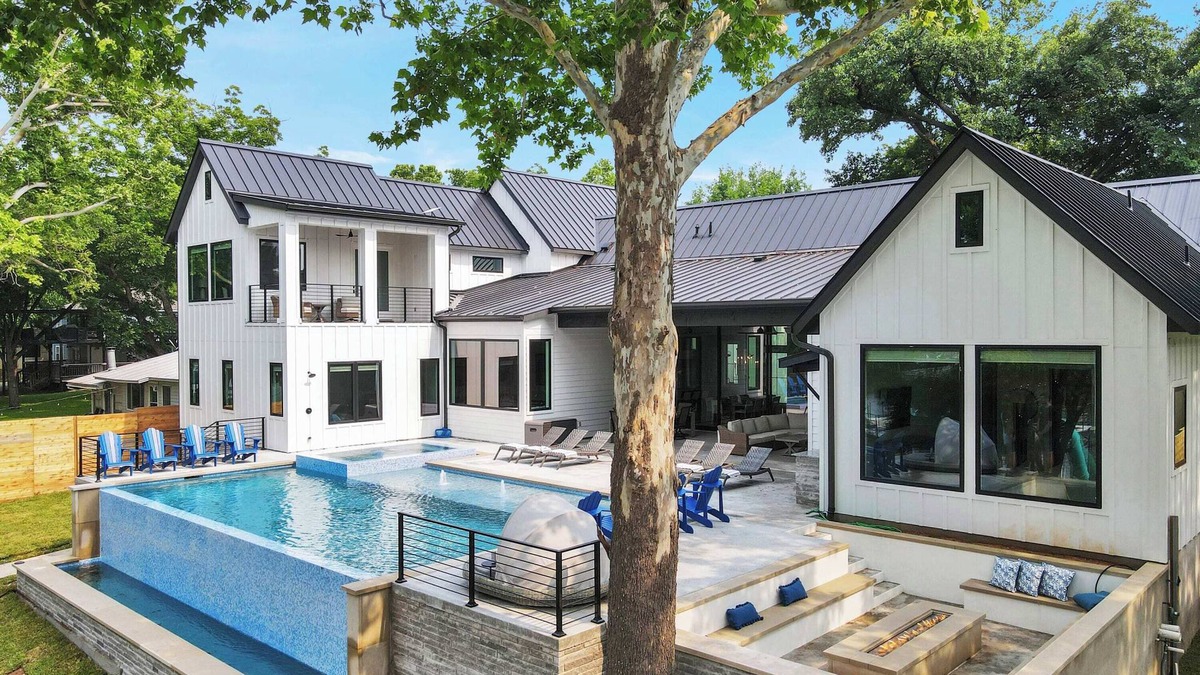Burnet House | Palm Paradise on Lake LBJ | Concierge Services