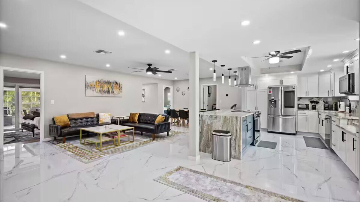 Dunnellon House | Palm Paradise Private Heated Pool Home Fully Fanced 1Acrenn