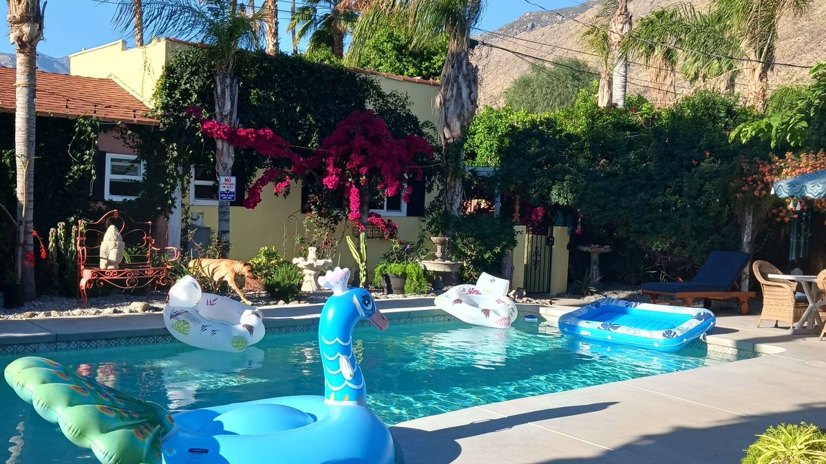 Tahquitz River Estates Apartment | Palm Springs First 420 LGBTA Shiloh Pet-Friendly near downtown