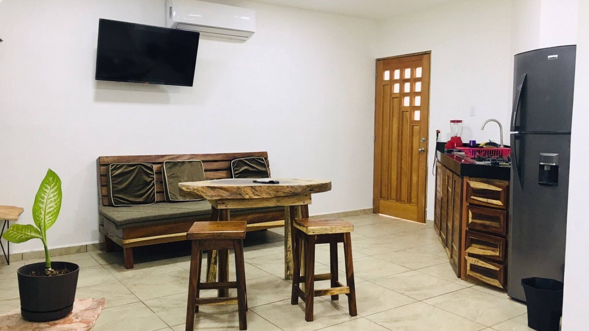 R Apartment | PALMAS DE CHAHUE E (376 SF)