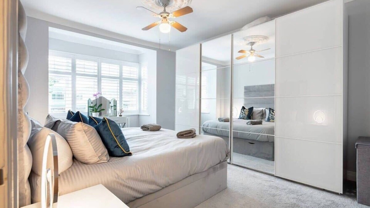 Palmers Green House | Palmers Green, London - Lovely 5 Bedroom House