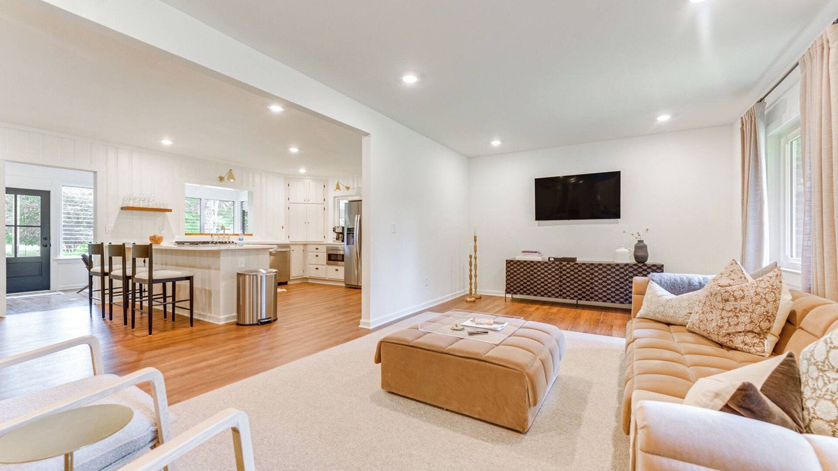 Palmetto Cottage | Palmetto Cottage w/Fire Pit, Game Table + More!