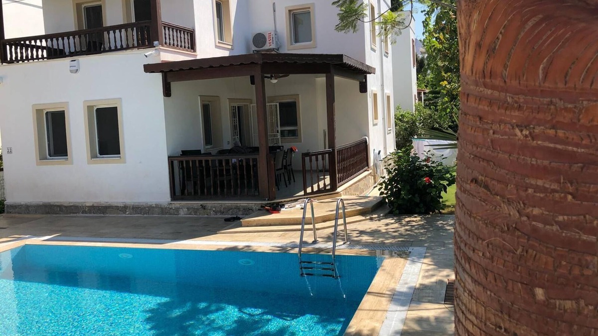 Turgutreis Villa | Palmhouse - private villa private pool, garden and parking. 400m beach free WiFi