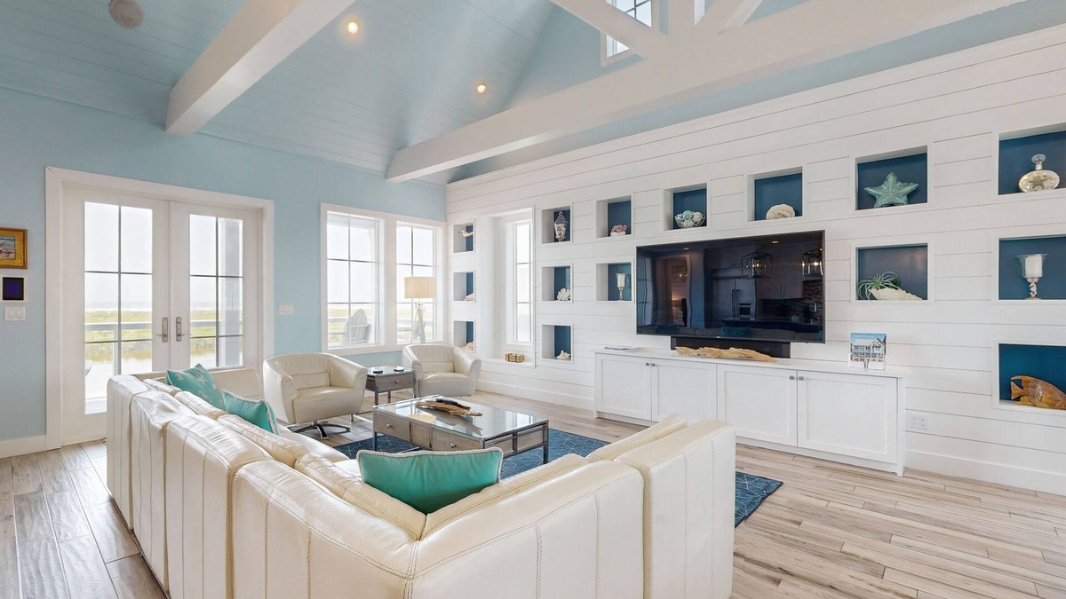 Port Aransas House | Palmilla Big Blue Gulf-front home with pool, spa, & scenic views of the beach