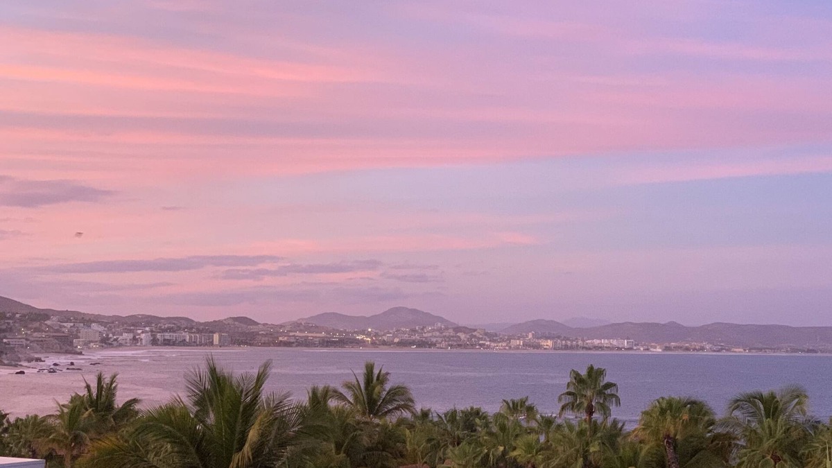 Palmilla Villa | PALMILLA VILLA WITH STUNNING OCEAN VIEWS