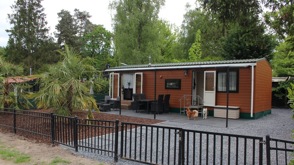 Lanaken Ski Chalet | Palmocolodge Lodge - Jocomo Parc a nice family campground with many facilities