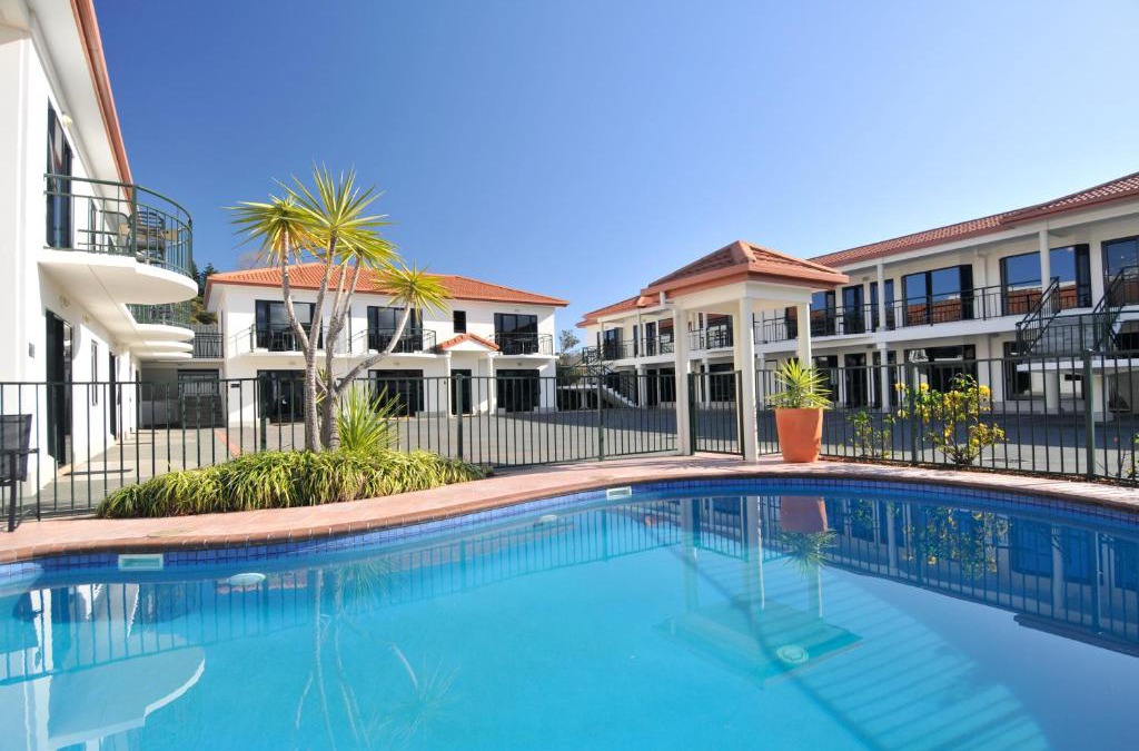 Nelson Hotel | Palms Motel
