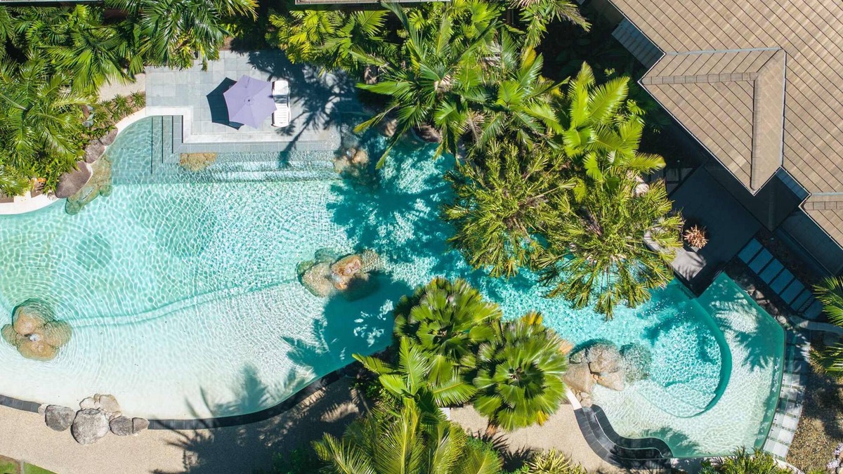 Westcourt Apartment | Palmview Heights - 9 Pools BBQ Gym