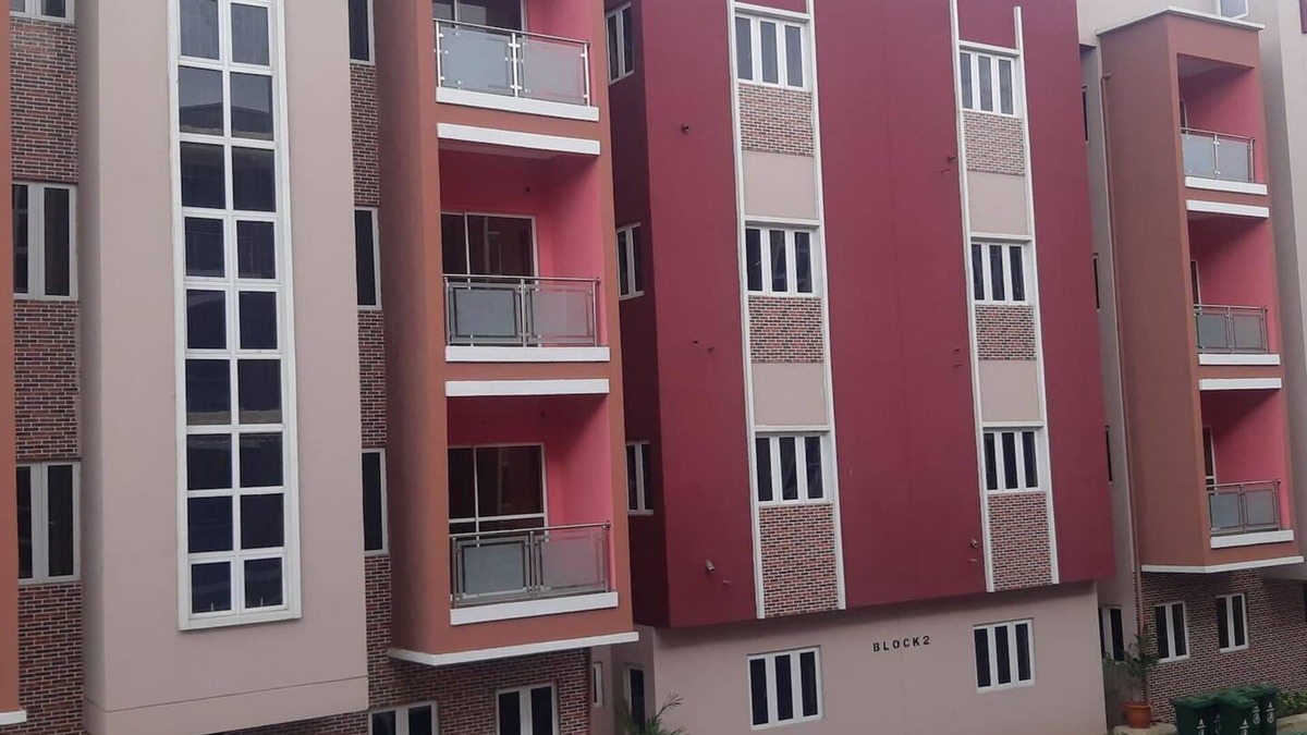 Ojodu Apartment | Panama Apartments Use it like u own it
