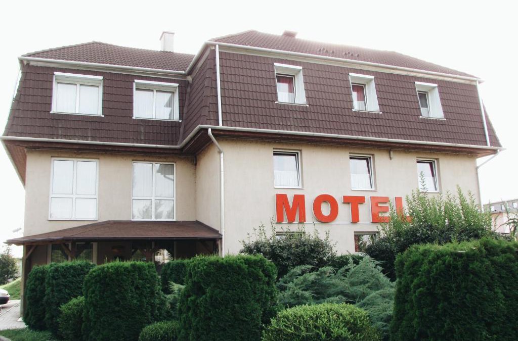 Szekesfehervar Bed & Breakfast | Panama Motel