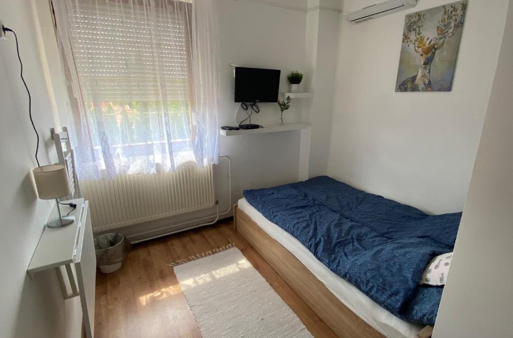 Jaszbereny House | Panda Vendégszállás