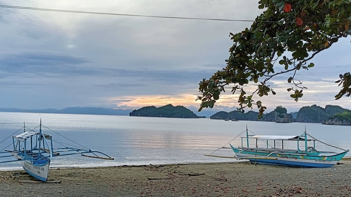 Caramoan Hotel | Paniman Bay lodge