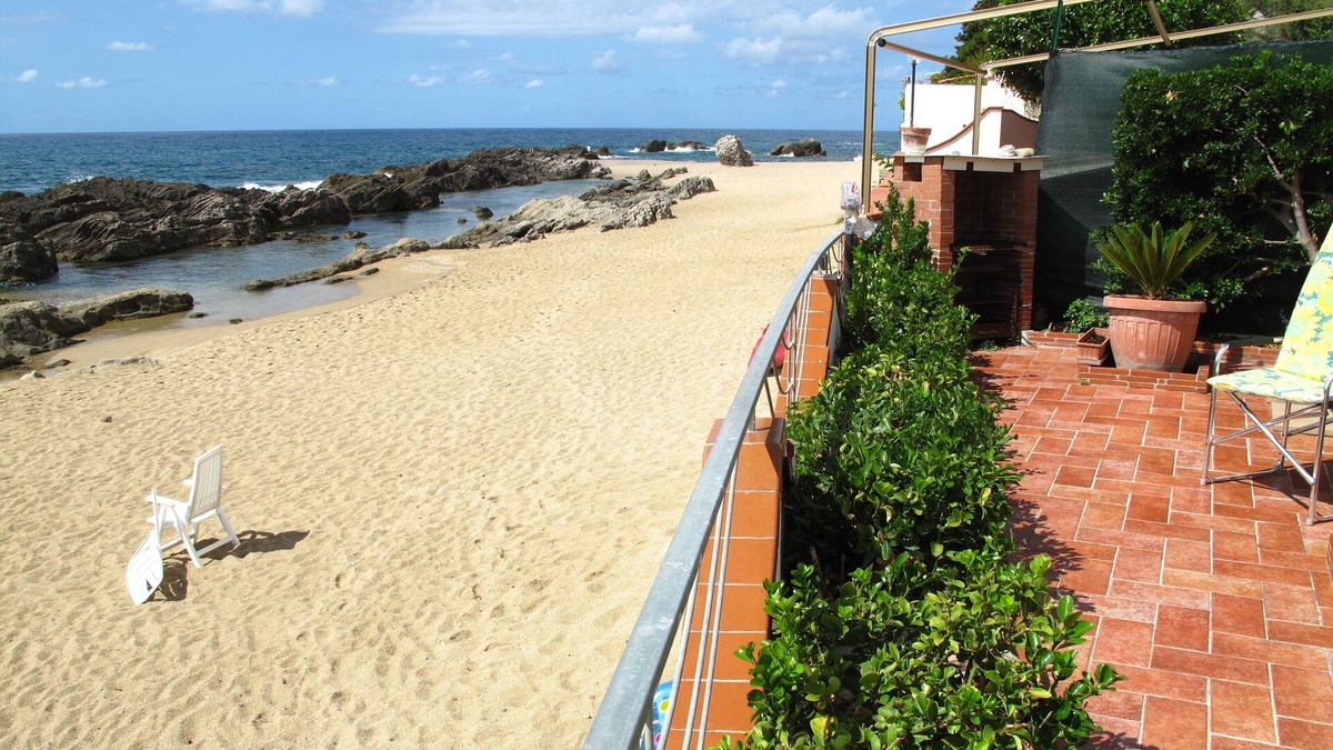 Belvedere Marittimo Villa | PANORAMIC VILLA ON THE BEACH with natural rocks and natural sea pools