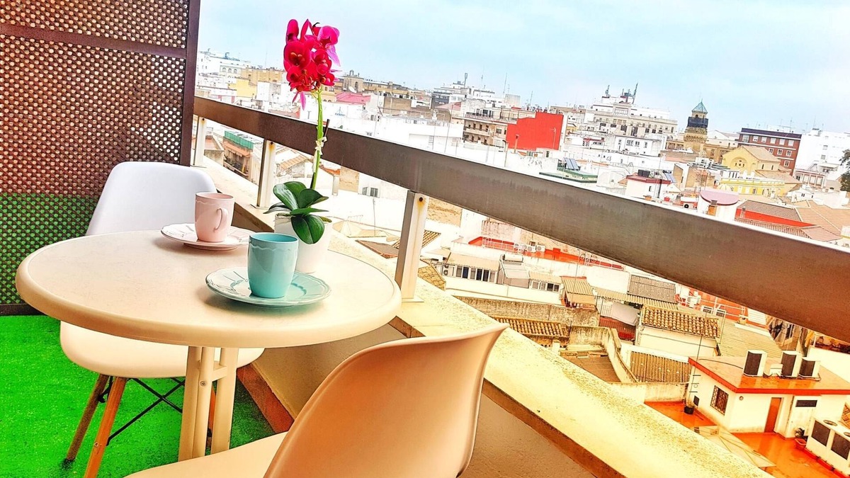 La Trinidad-San Juan y Todos los Santos House | Panorama Córdoba Center C 1