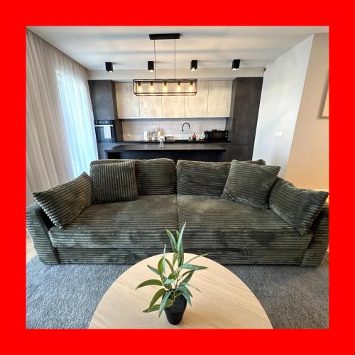 Rzeszow Apartment | Panorama Capital SkyRiver Residence