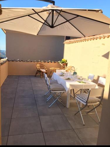 Sant'Angelo in Lizzola Apartment | Panorama nel borgo