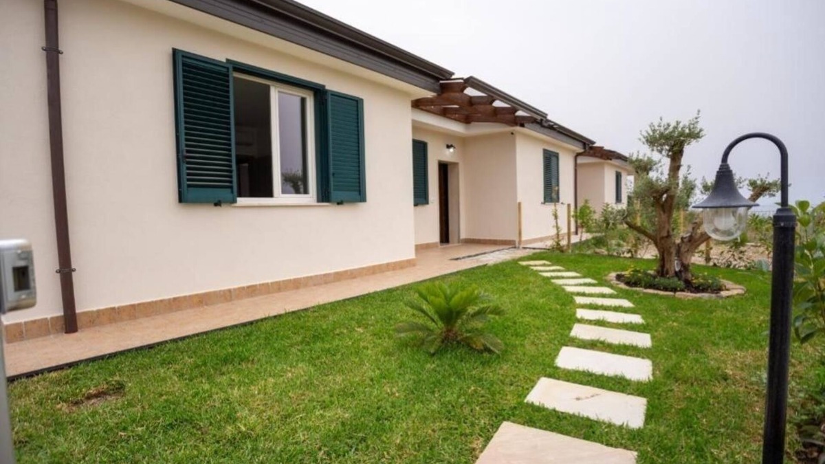 Marina di Ascea Villa | Panoramic and modern villa with garden, comfort and relaxation close to the sea