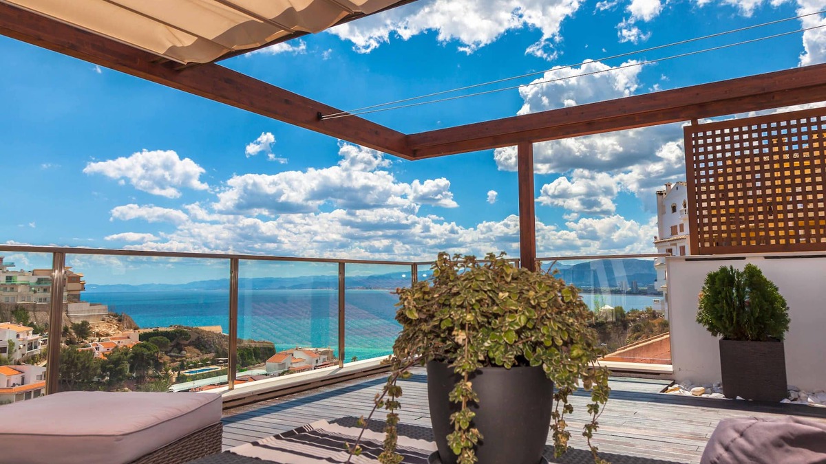 Faro de Cullera House | Panoramic chill-out, A/C, Sea views, swimming pool & WIFI. 4 double bedrooms.