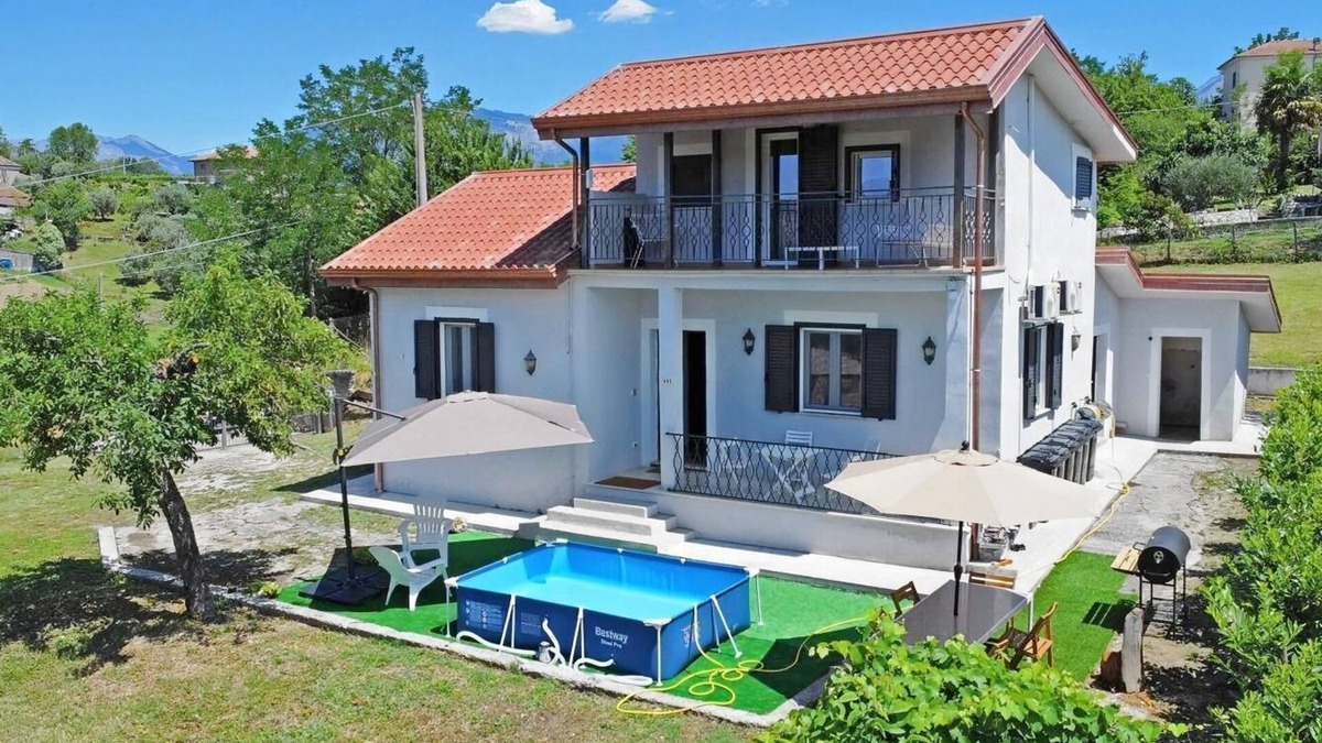 Atina House | Panoramic home with fenced in yard in the heart of Val Comino, Atina, Italy