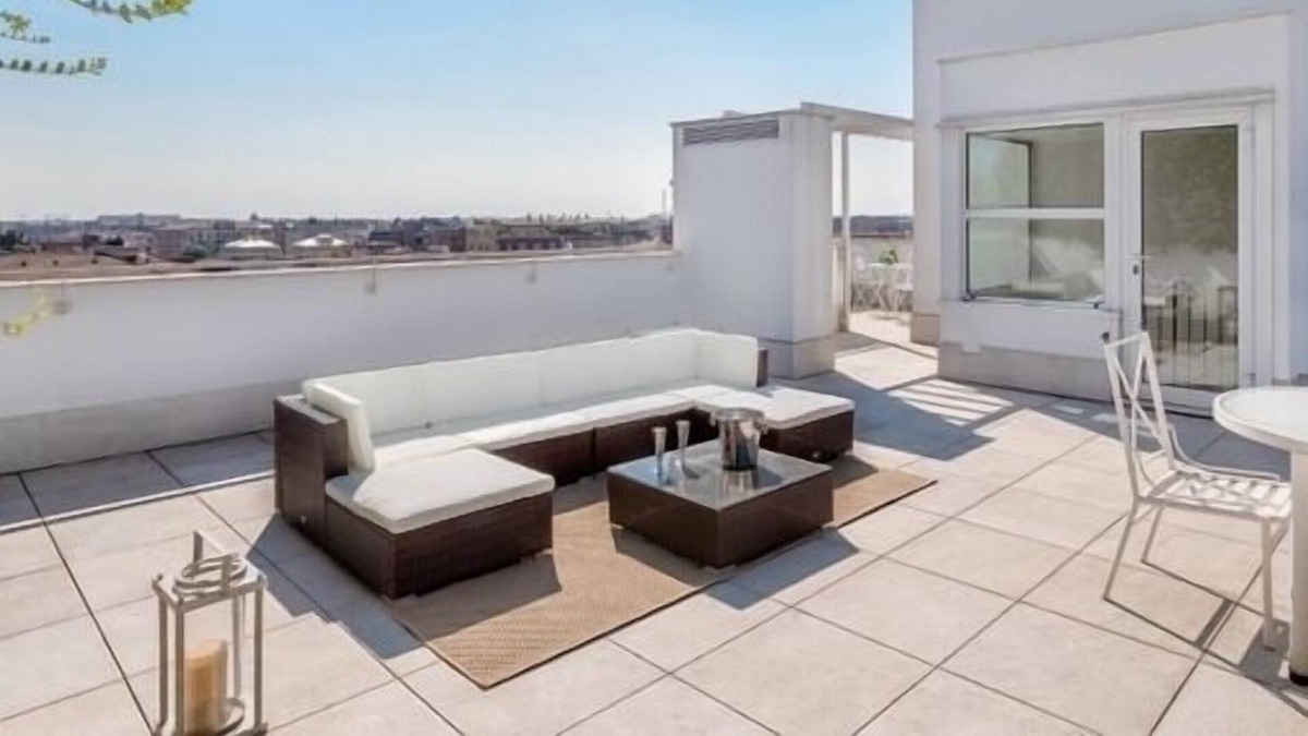 Porta Venezia Apartment | panoramic luxury penthouse near DUOMO