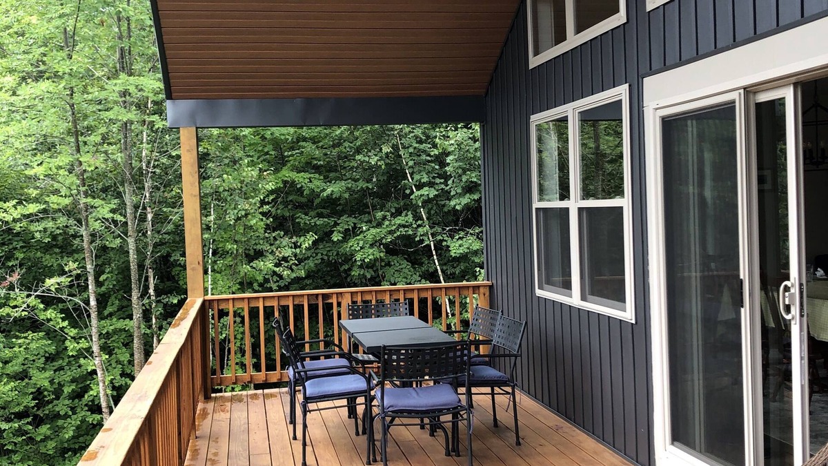 Sugar Hill House | Panoramic Mountain & Farm View