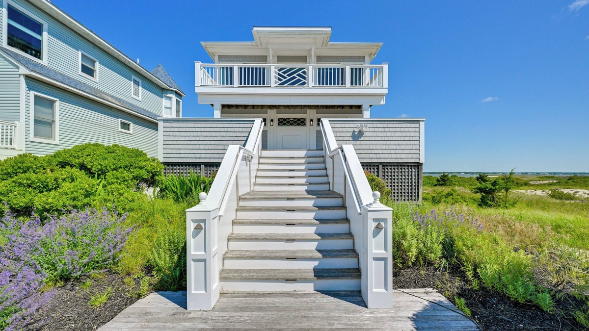 Suffolk County Cottage | Panoramic Ocean Views: Westhampton Haven w/Pool