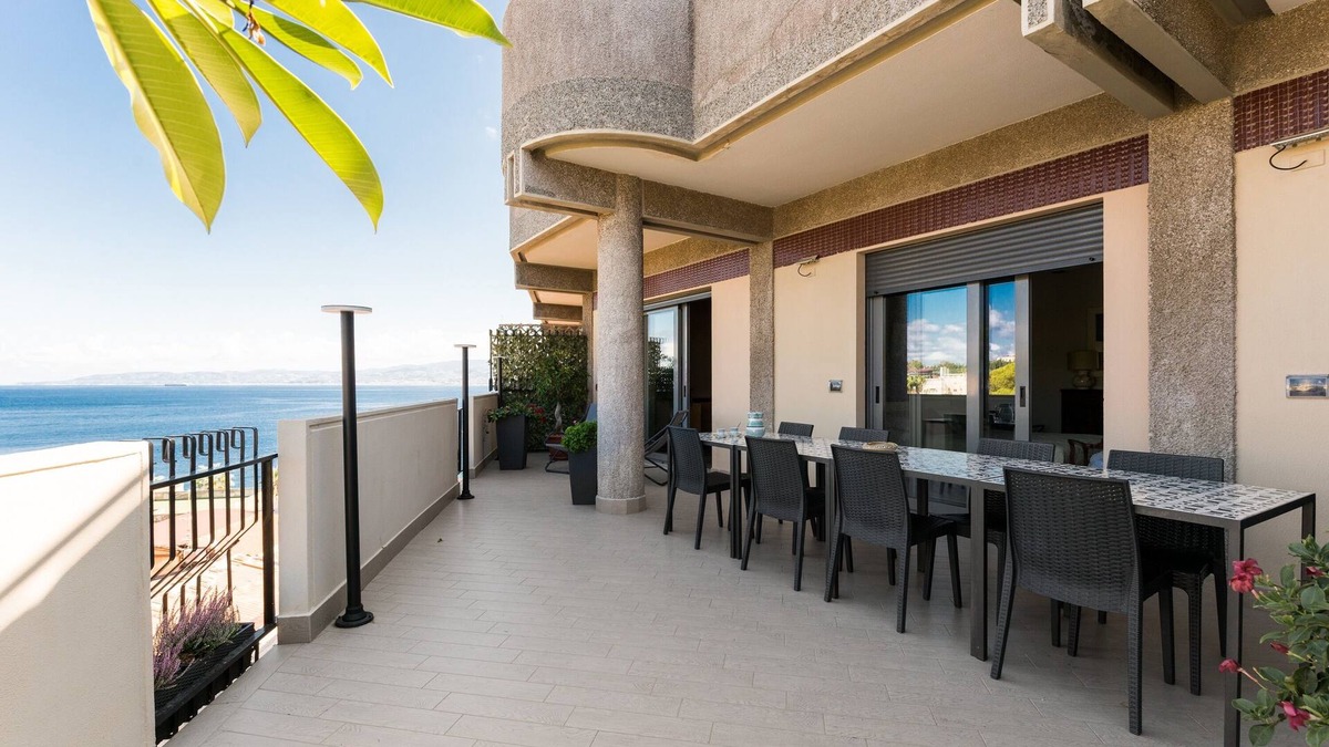 Milazzo Apartment | Panoramic Penthouse Old Town - Milazzo